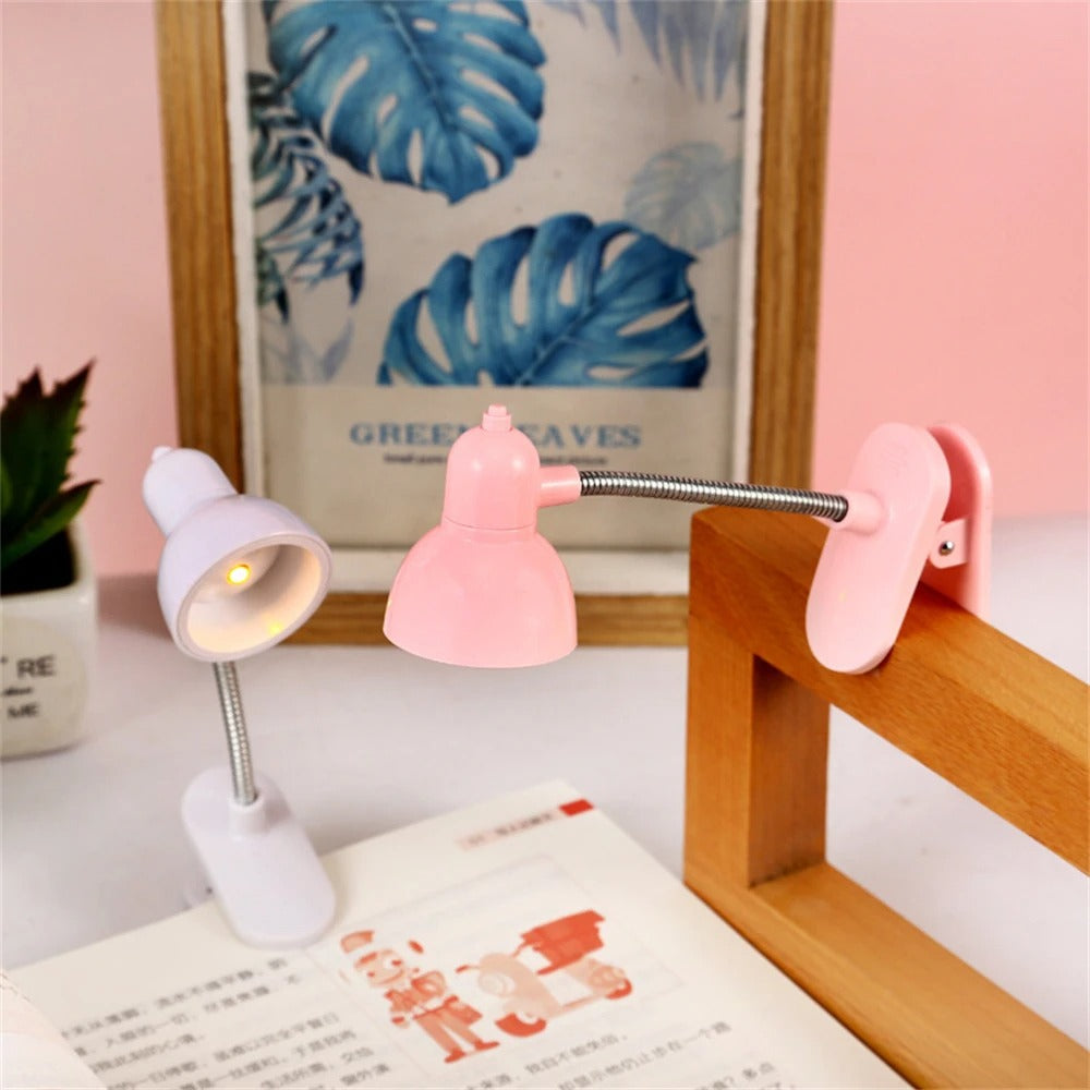 360° Flexible Clip-On LED Reading Lamp – Portable Mini Desk Light for Study, Bedside & Laptop