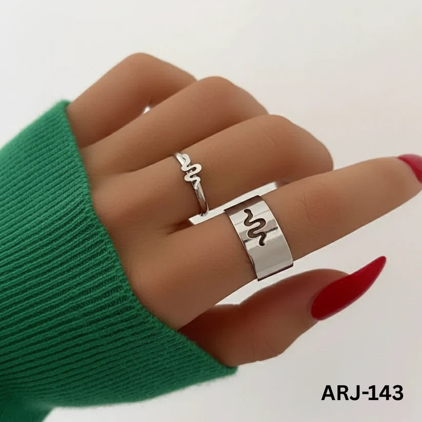 Adjustable Black Snake Couple Ring Set – Minimalist Stainless Steel Matching Rings for Men &amp; Women