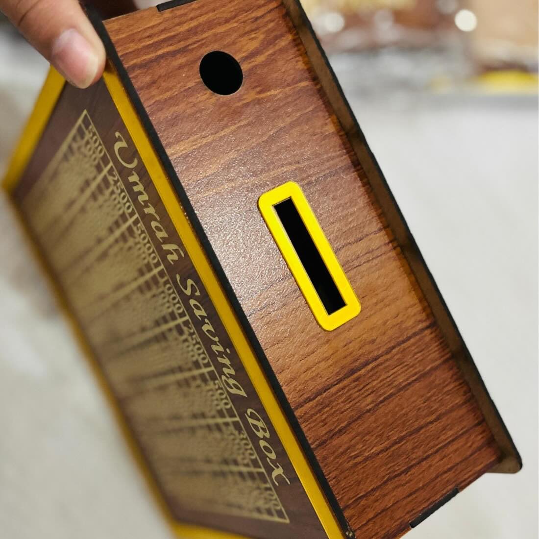 Umrah Saving Box Wooden Money Challenge Box – Reusable Islamic Savings Tracker with Acrylic Front | Hajj &amp; Umrah Fund Planner